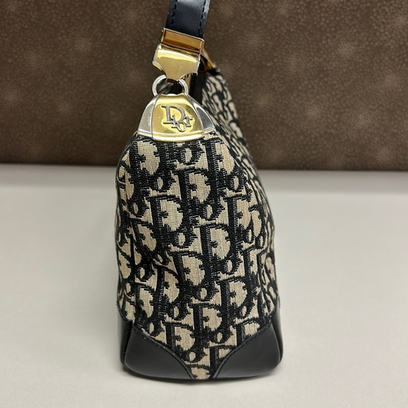 🔥🔥🔥Authentic Vintage Christian Dior Trotter Shoulder Bag - Picture 5 of 16